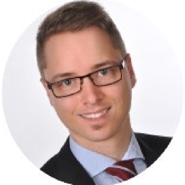 Ein Portrait von Scheer Mitarbeiter Philipp Portscheller